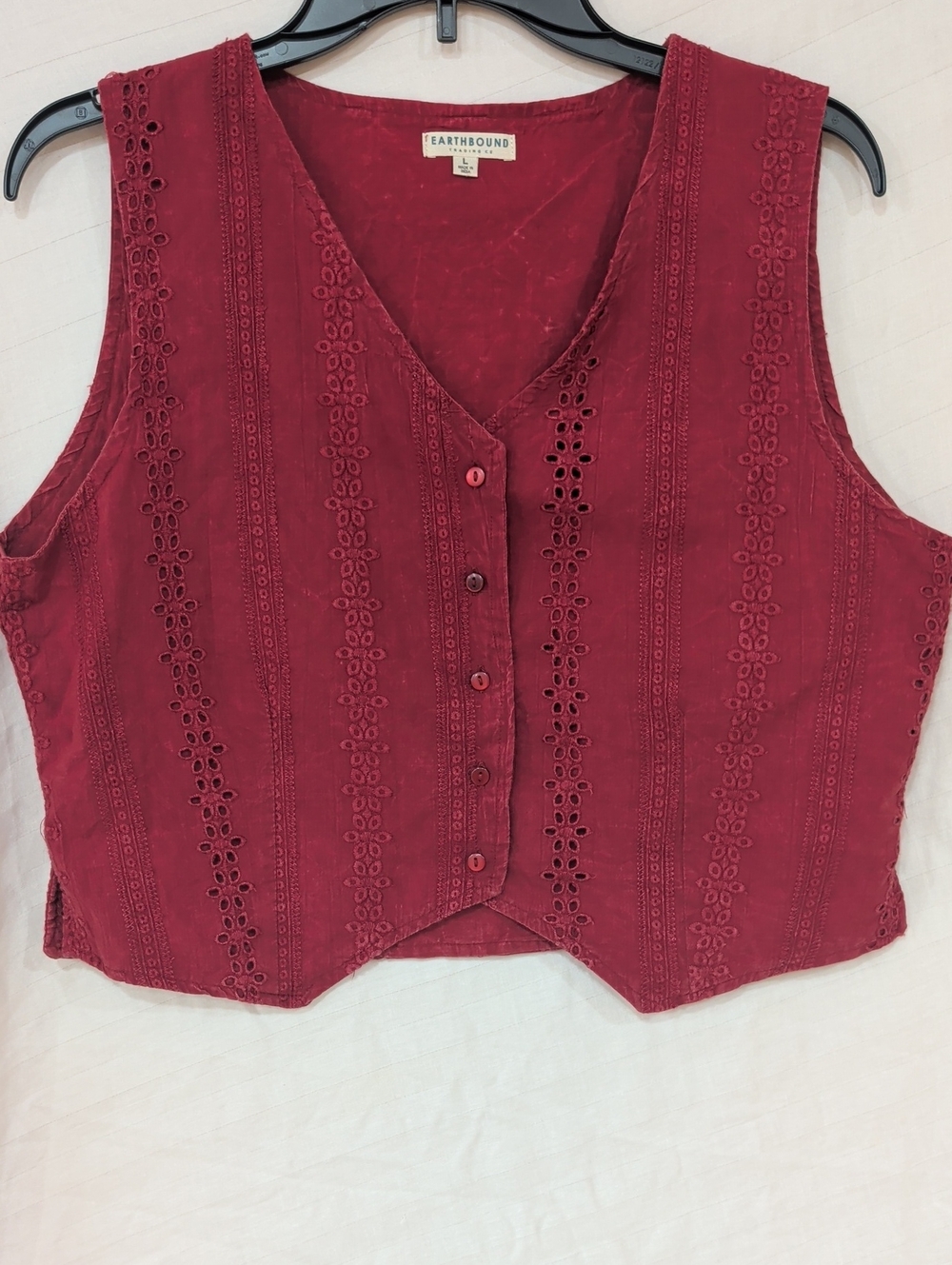 EARTHBOUND Crimson Eyelet Cotton Button-Front Vest Size L